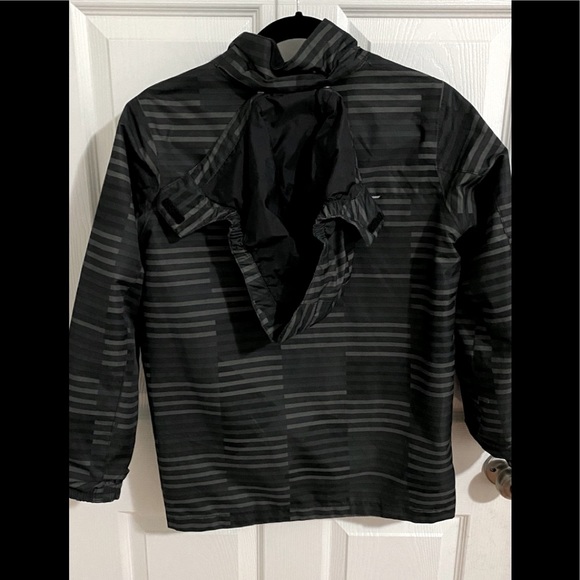 Columbia- Boy’s Jacket- Size M (10/12) - Picture 2 of 3